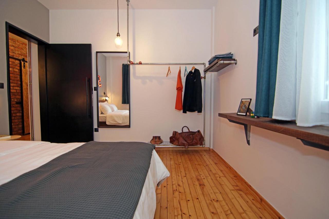 The 4 Travellers Thessaloniki Apartman Kültér fotó